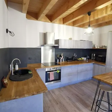Superbe Duplex Village Apartment